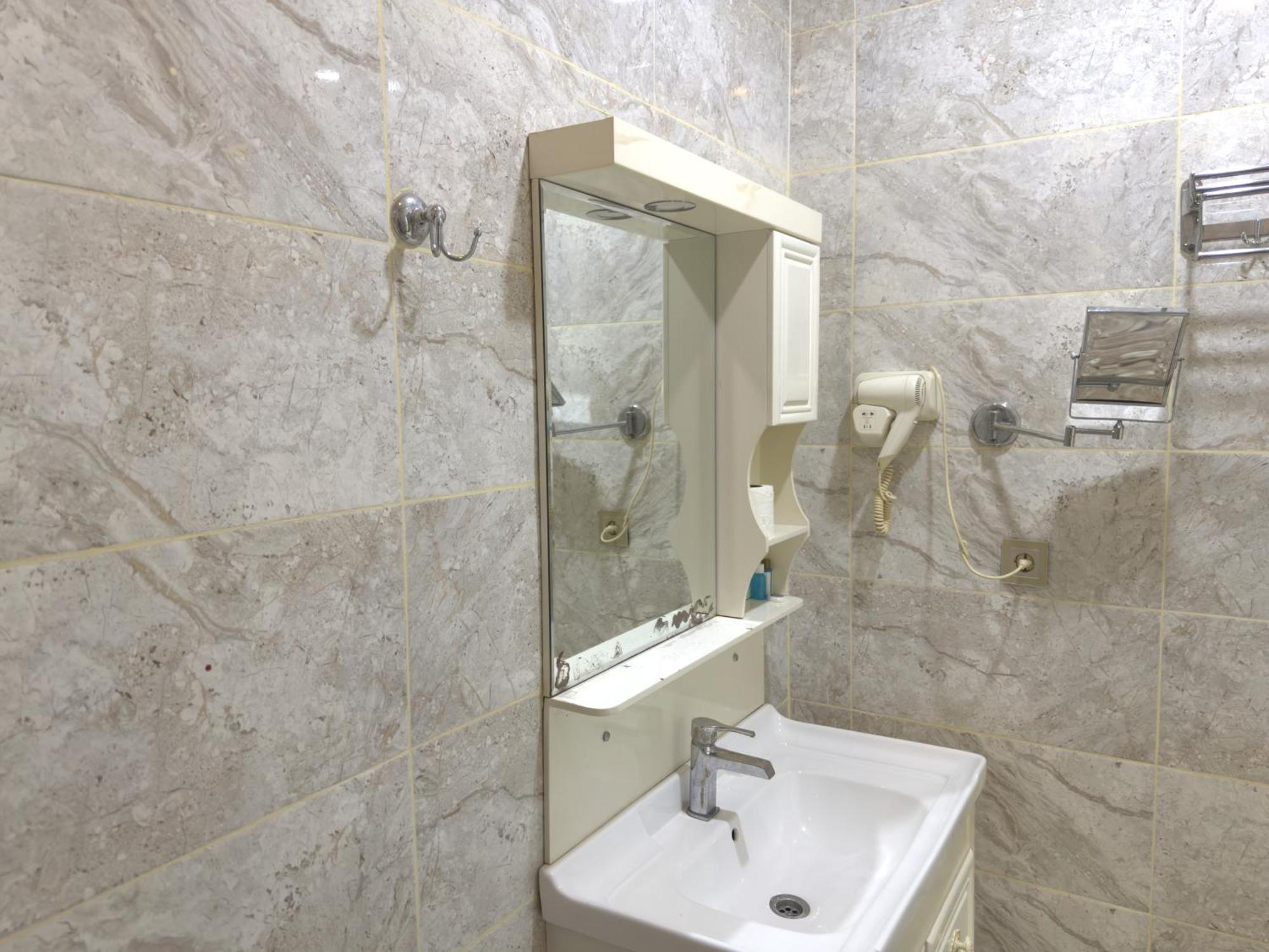 Eleon Hotel Baku Extérieur photo